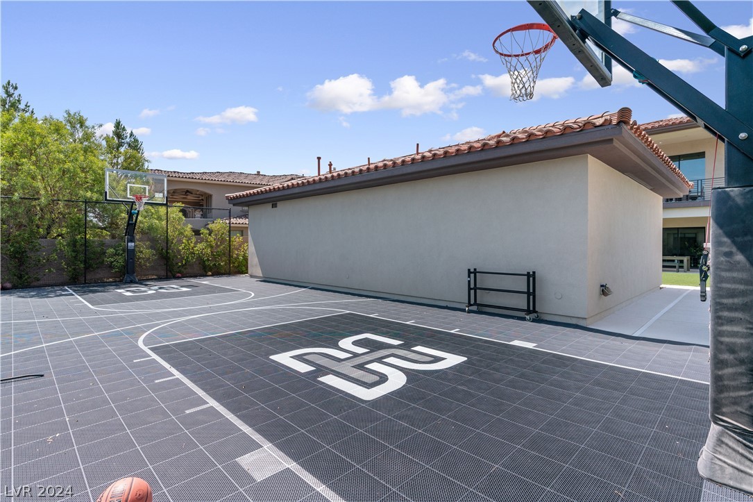 52 Olympia Canyon Way