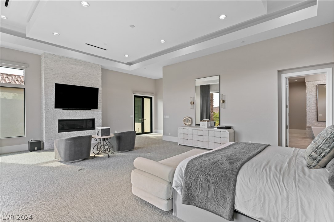 52 Olympia Canyon Way