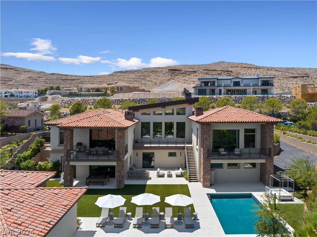 52 Olympia Canyon Way