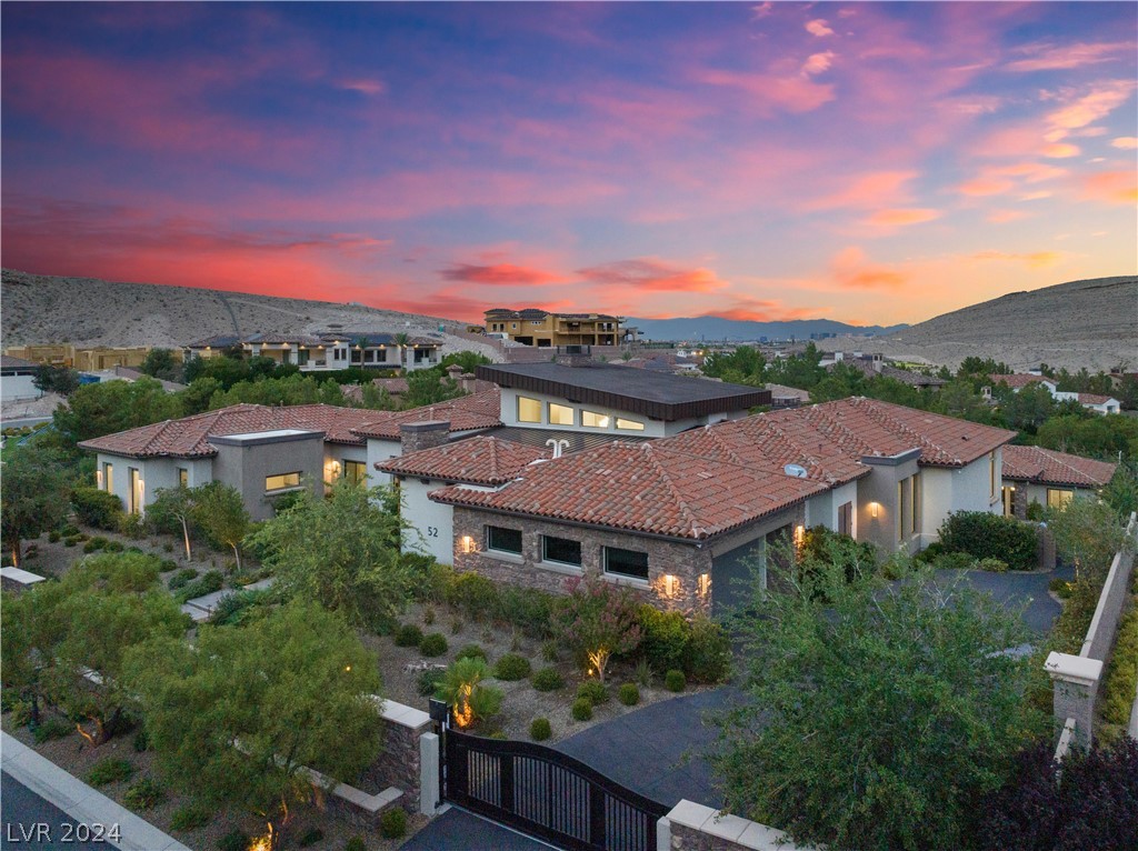 52 Olympia Canyon Way