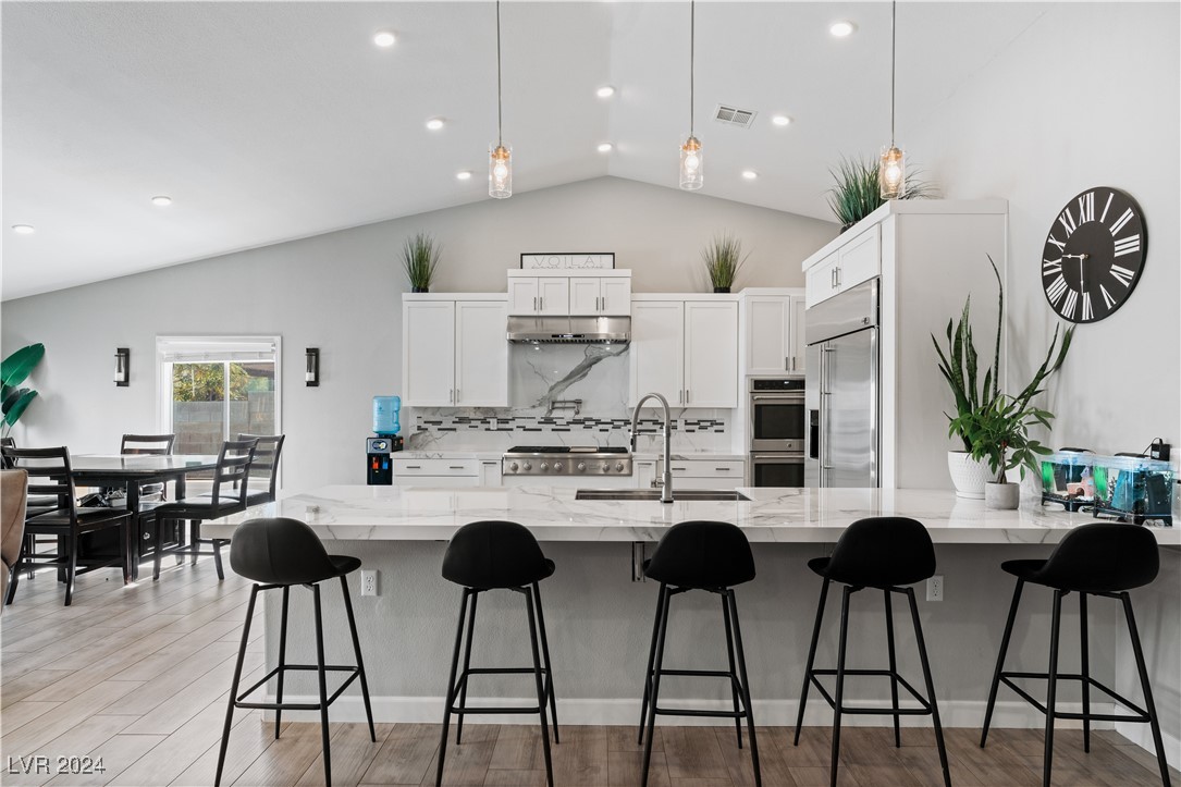 1210 San Eduardo Avenue