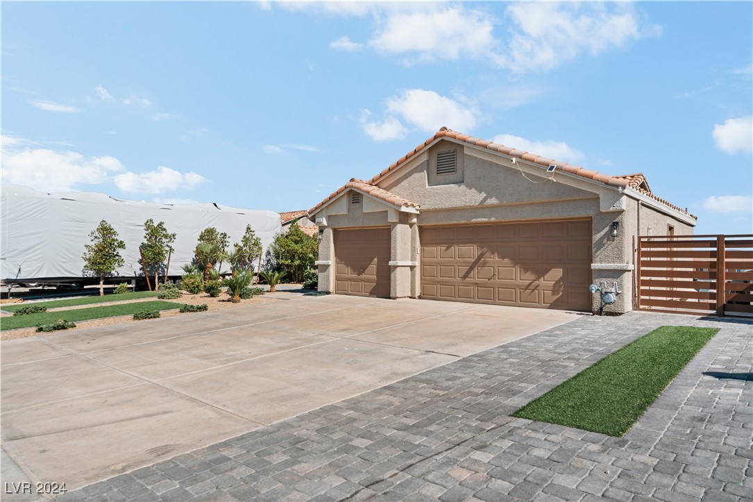 1210 San Eduardo Avenue