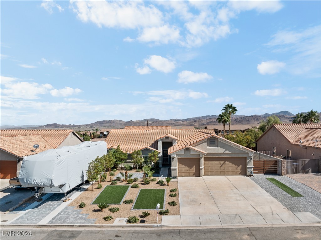 1210 San Eduardo Avenue