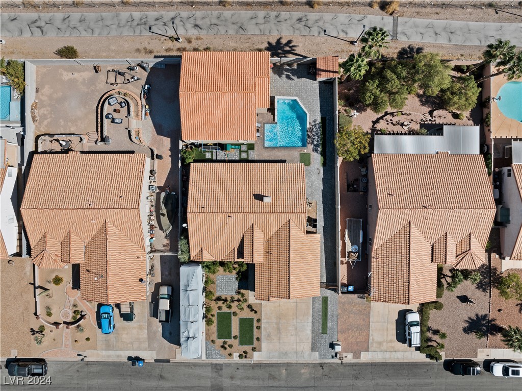 1210 San Eduardo Avenue