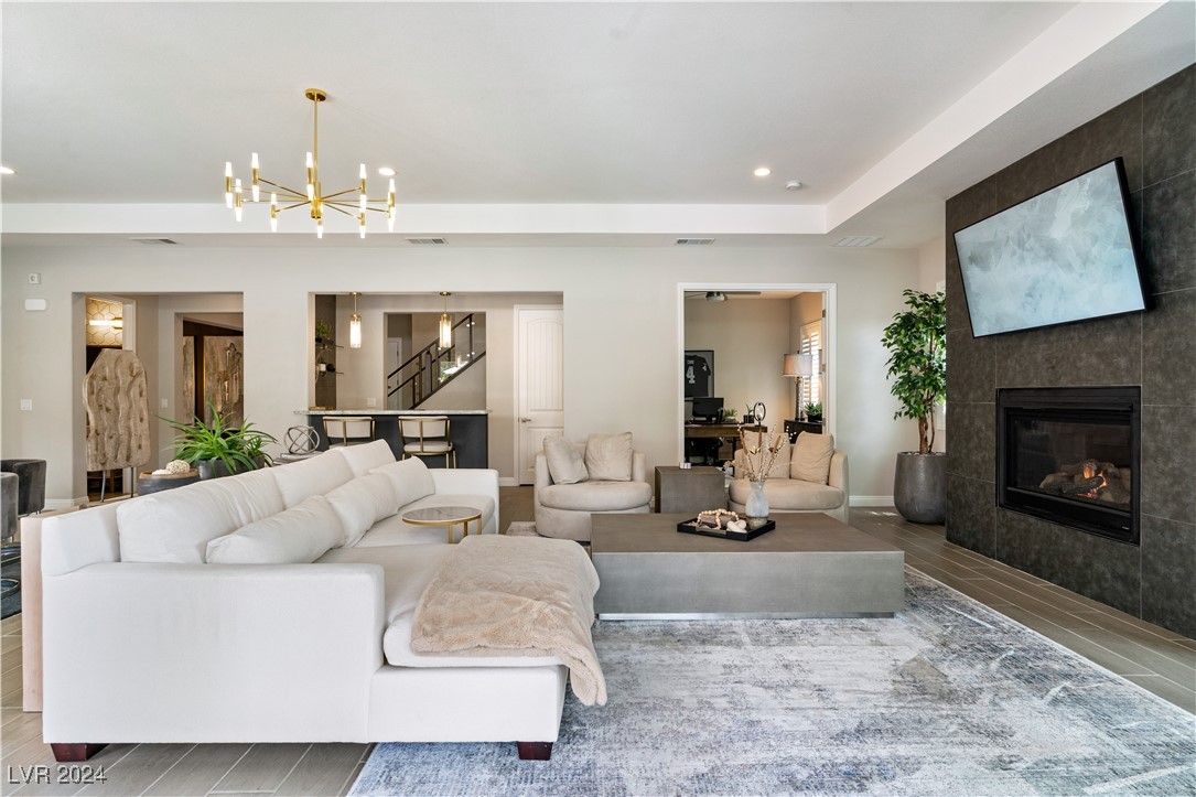 4120 San Capri Way
