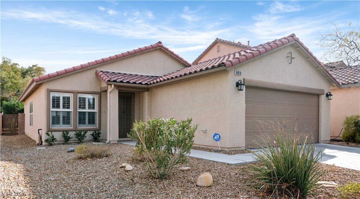 8016 Roundup Ridge Street