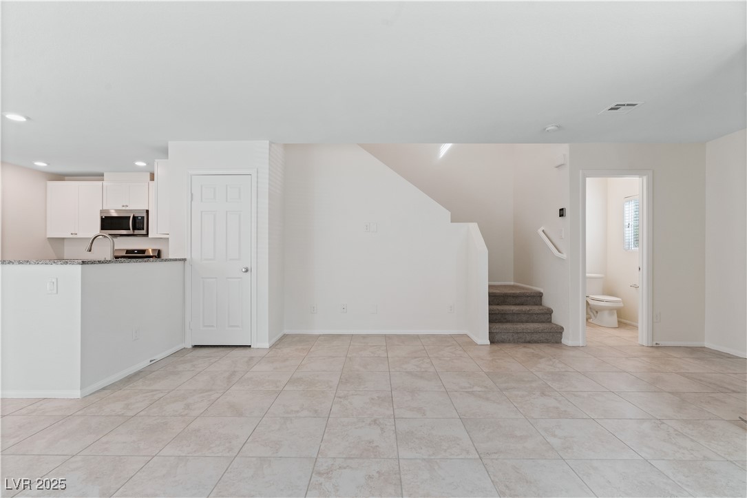 10943 Ketchikan Street