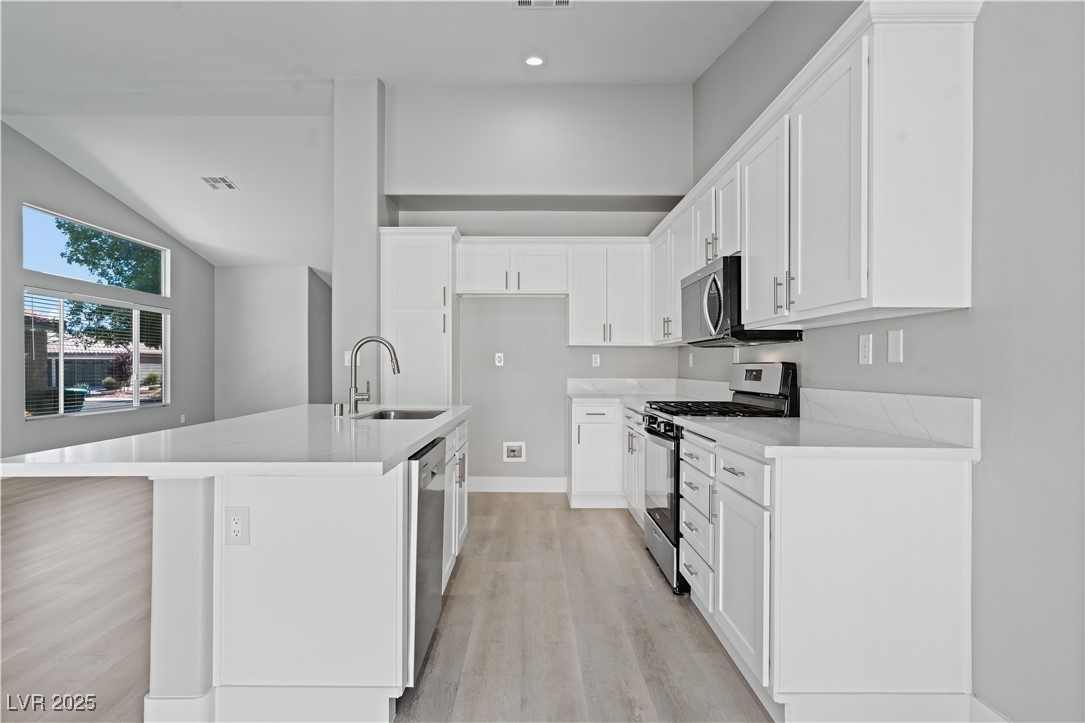 1910 Night Shadow Avenue