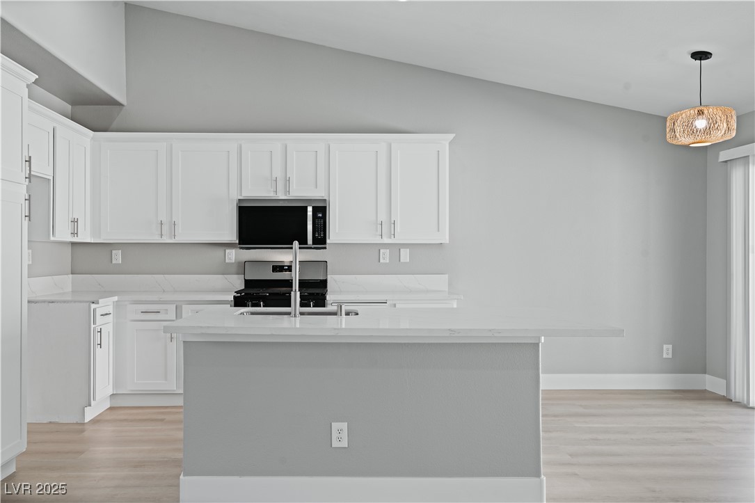 1910 Night Shadow Avenue