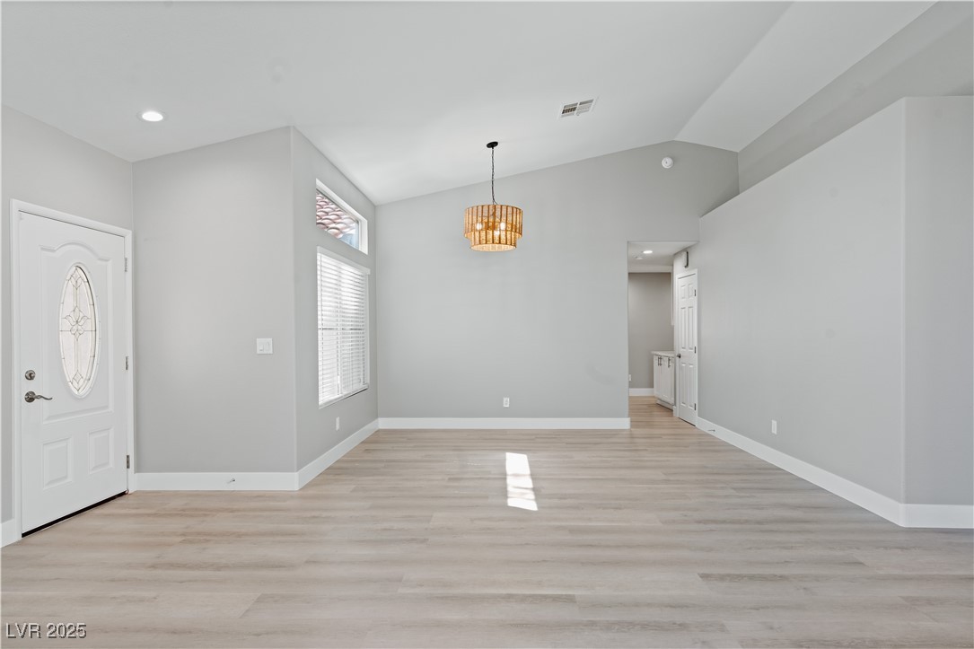 1910 Night Shadow Avenue