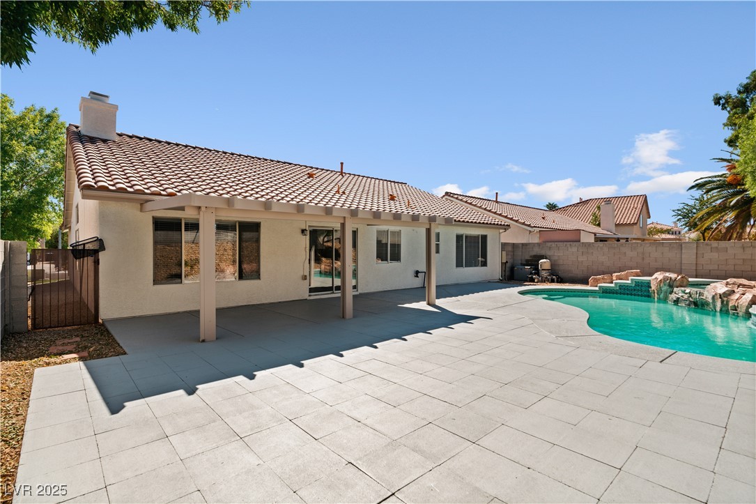 1910 Night Shadow Avenue