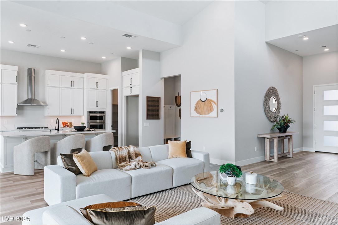 11173 Concord Valley Drive