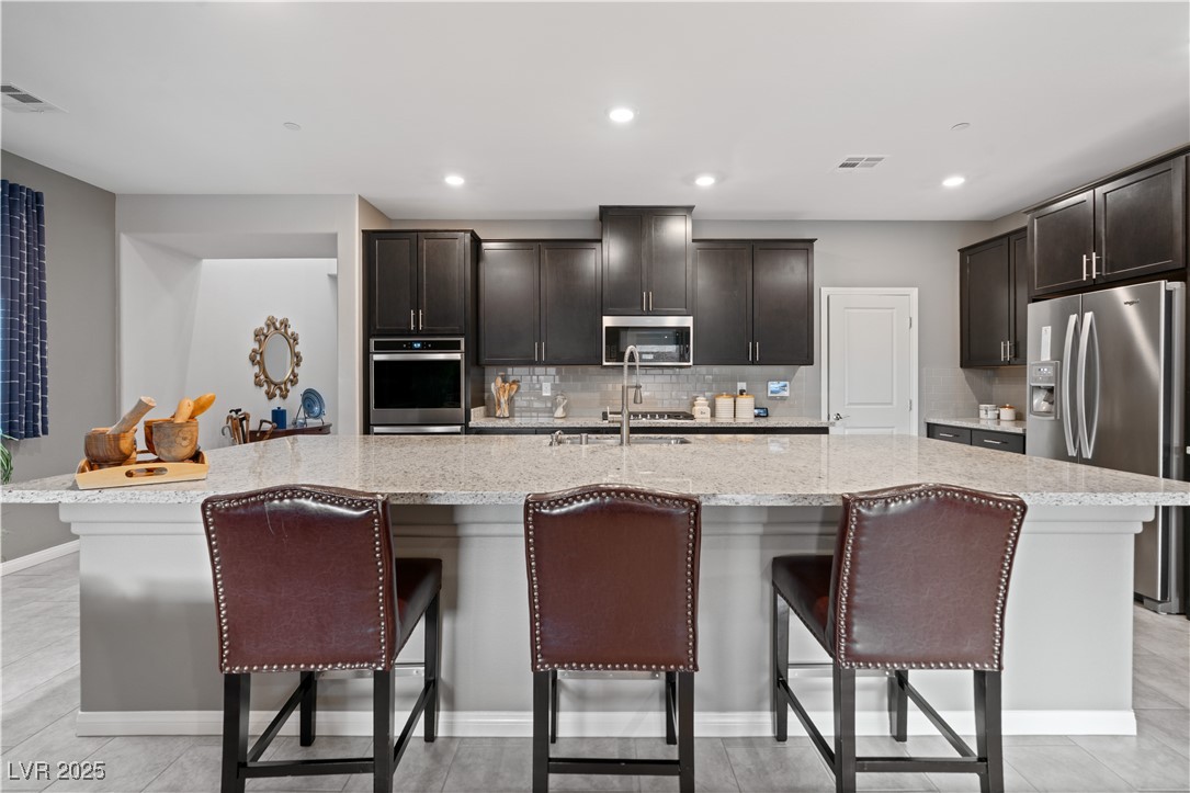 381 Oakey Crest Ridge Street