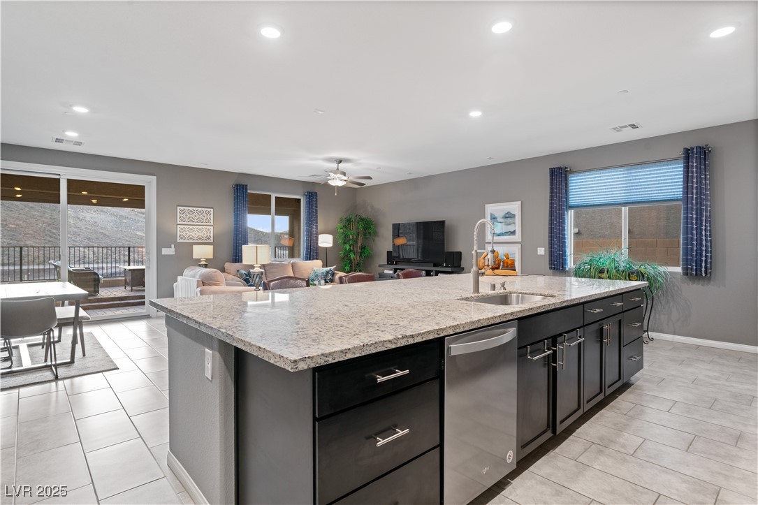 381 Oakey Crest Ridge Street