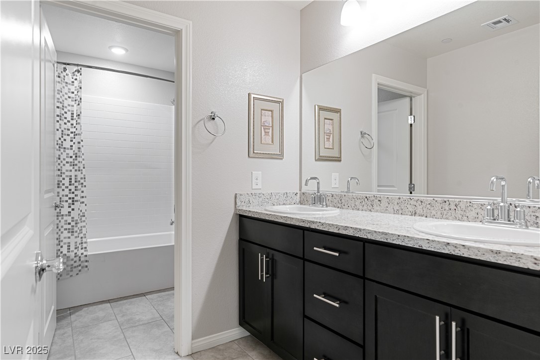 381 Oakey Crest Ridge Street