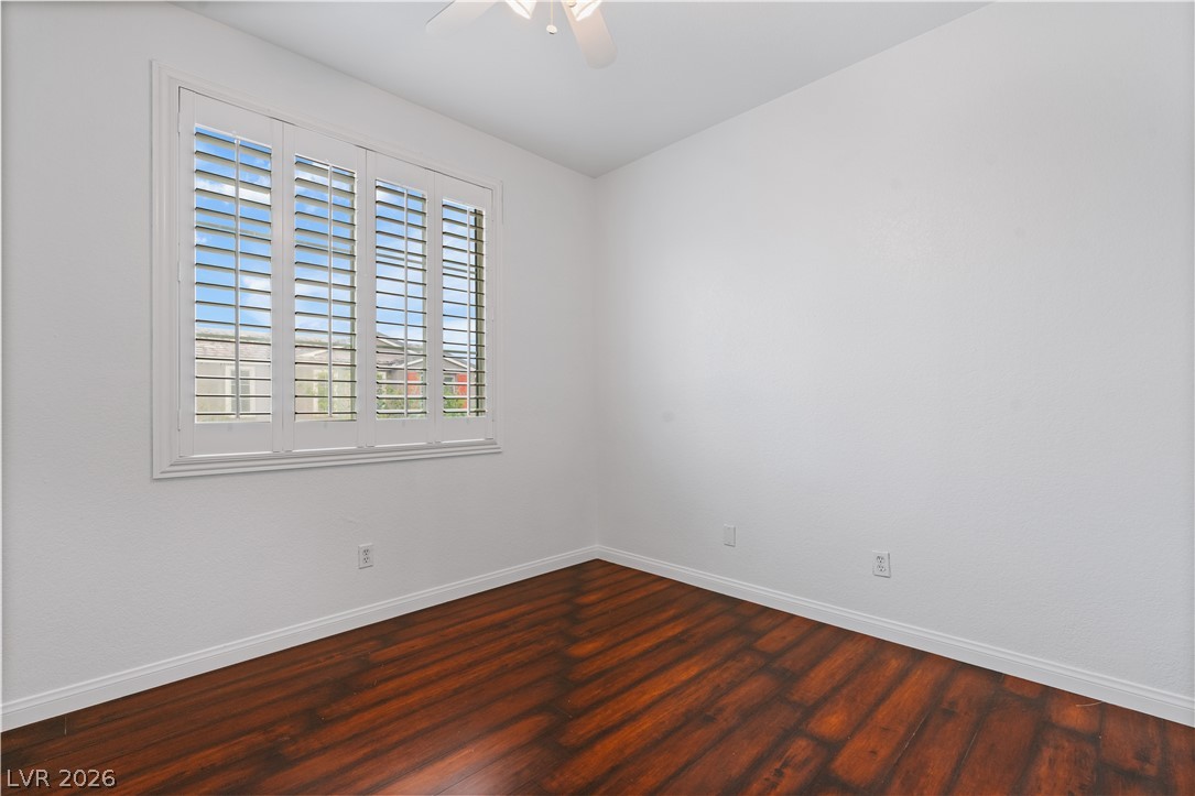 7664 Alexander Hills Street