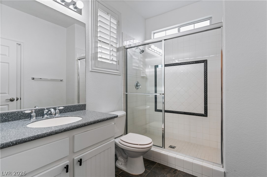 7664 Alexander Hills Street