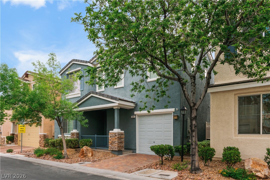 7664 Alexander Hills Street