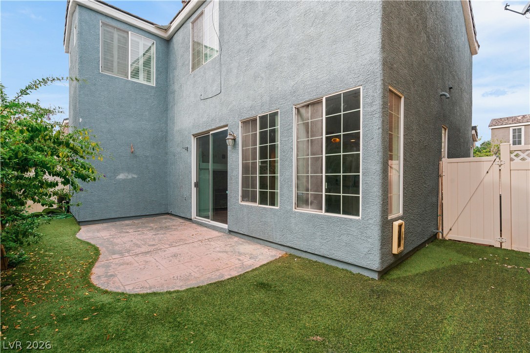 7664 Alexander Hills Street