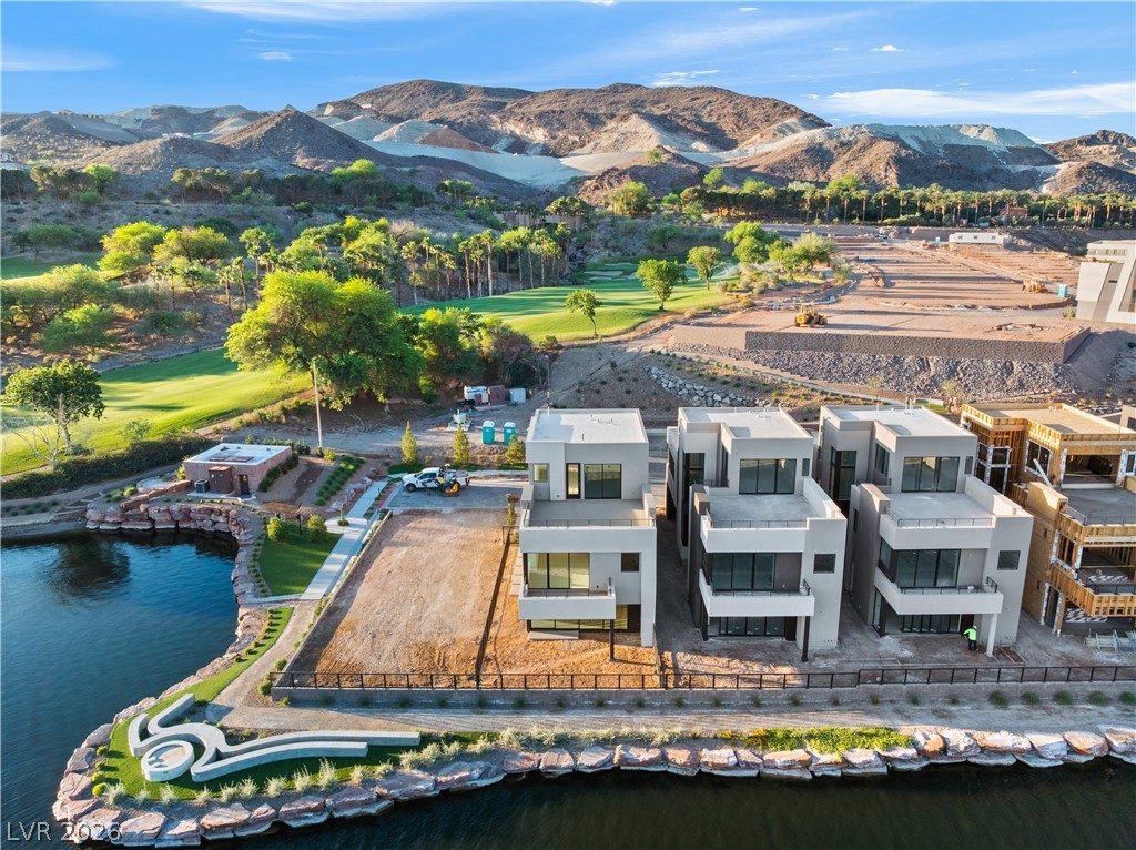66 Lakefront Drive