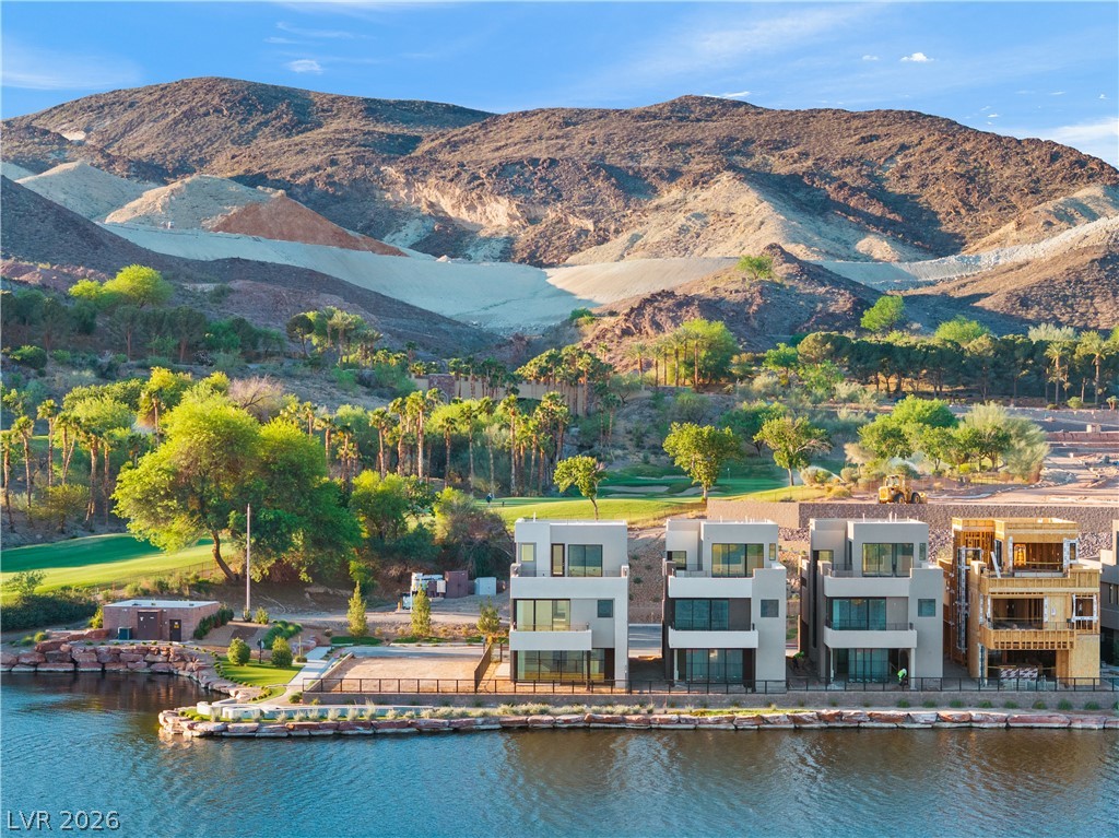 66 Lakefront Drive