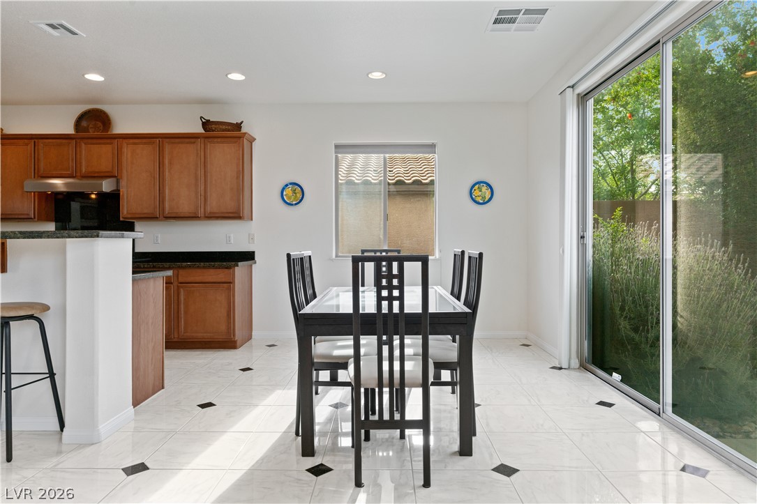 10009 Artistic Walk Avenue