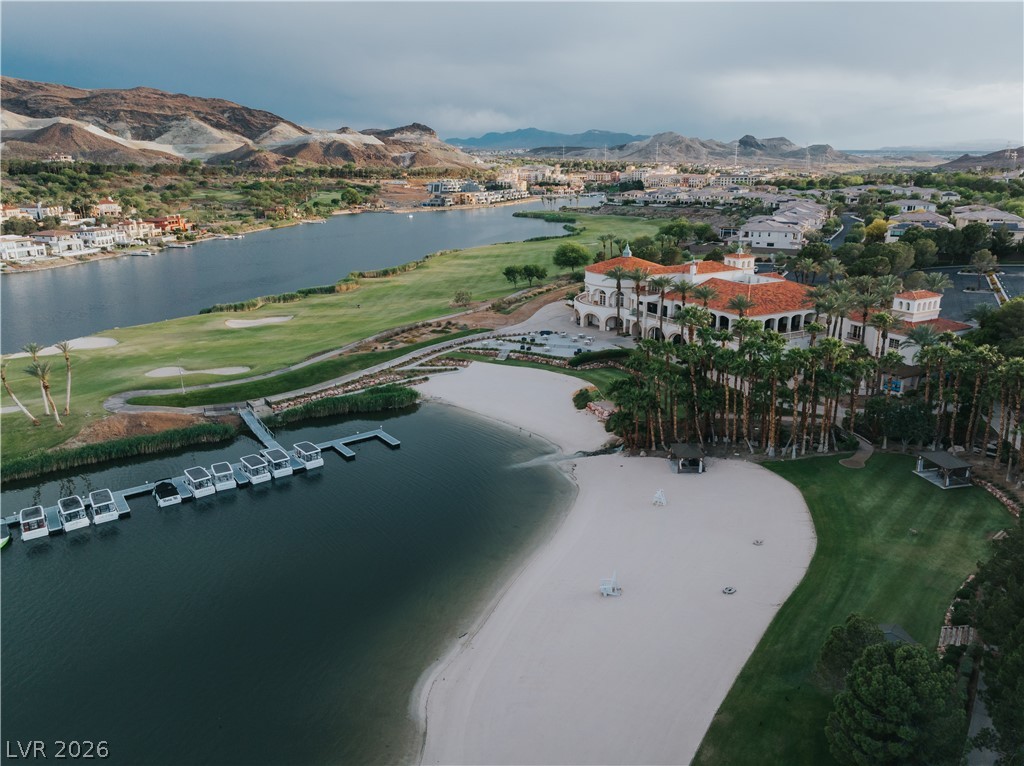 66 Lakefront Drive