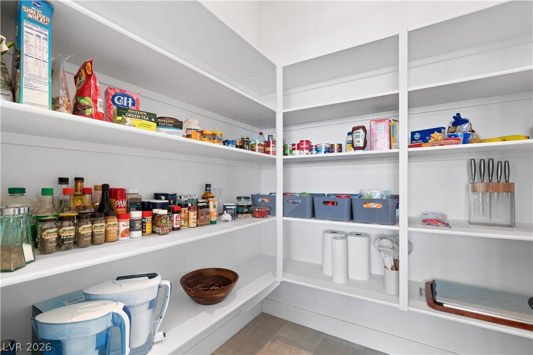 144 Tre Pietre Street