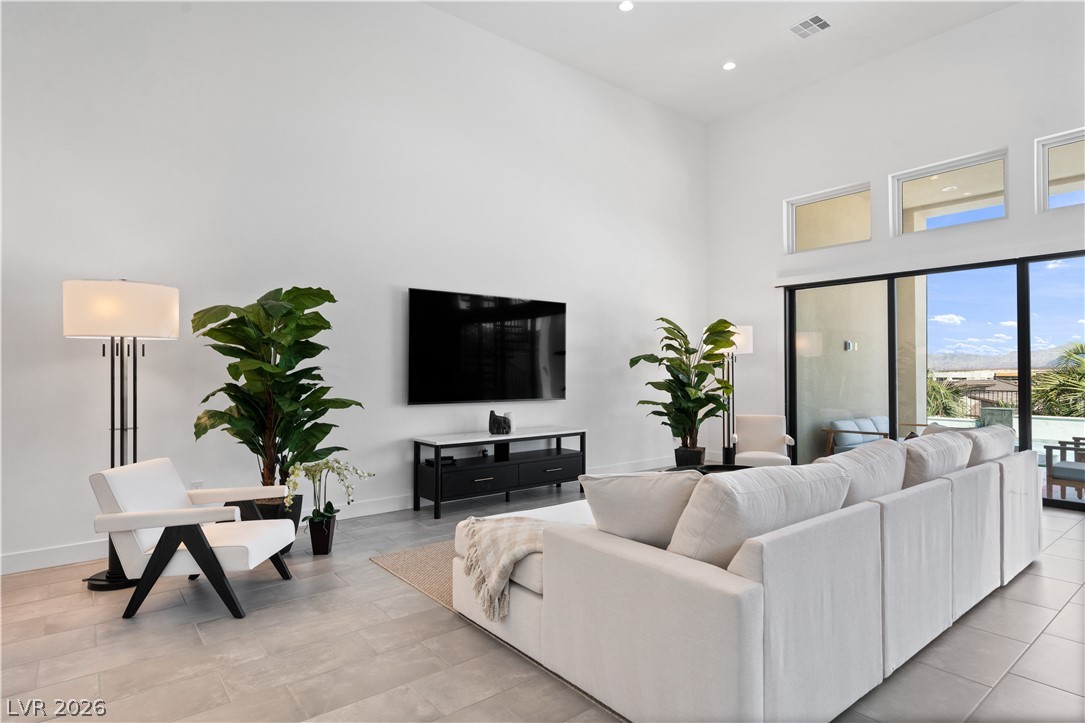 144 Tre Pietre Street