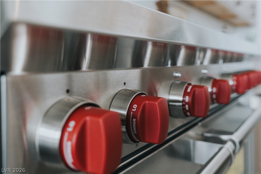 144 Tre Pietre Street