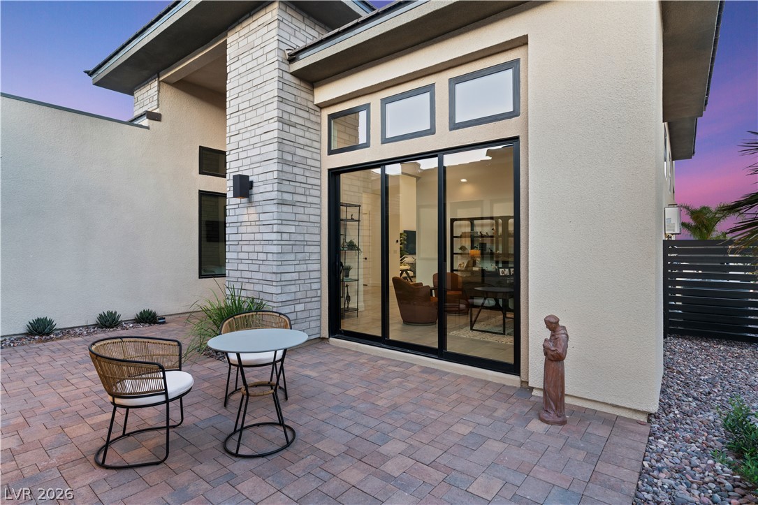 144 Tre Pietre Street