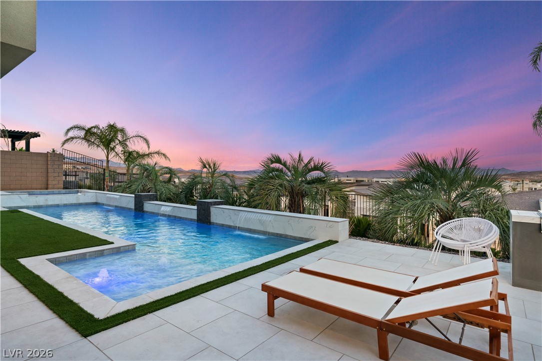 144 Tre Pietre Street