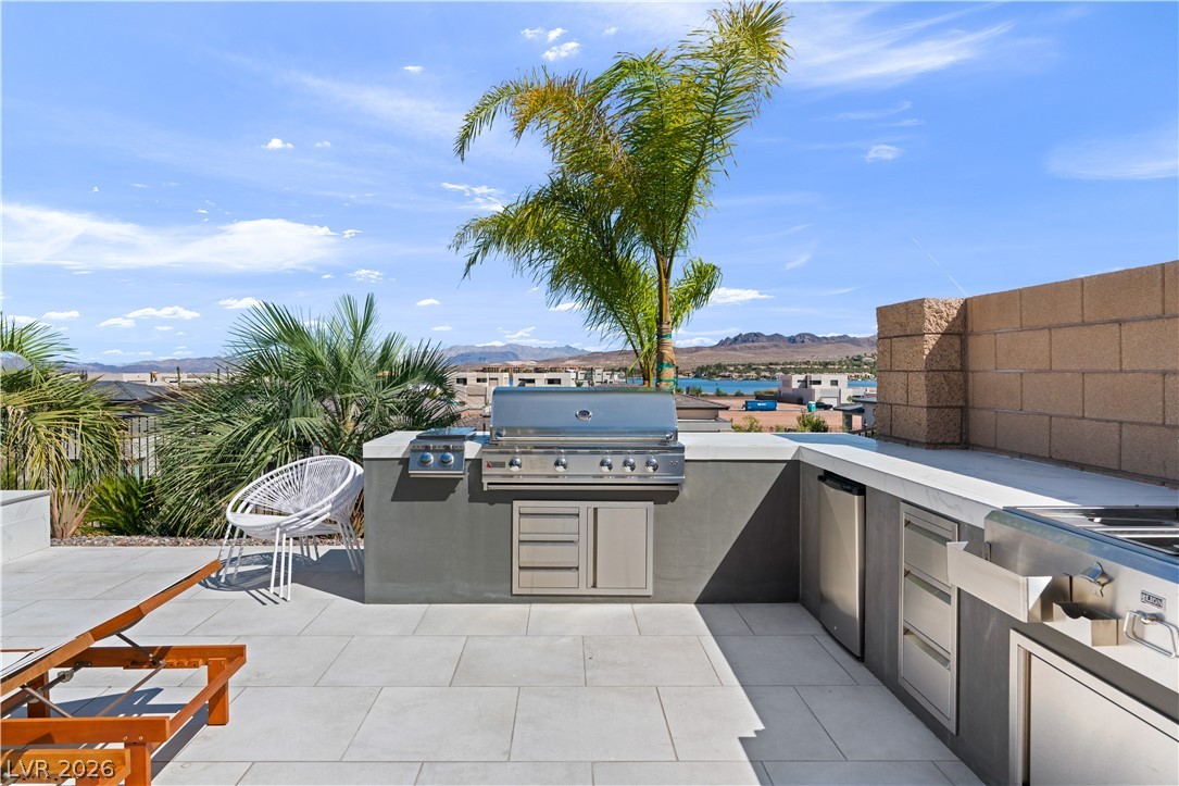 144 Tre Pietre Street