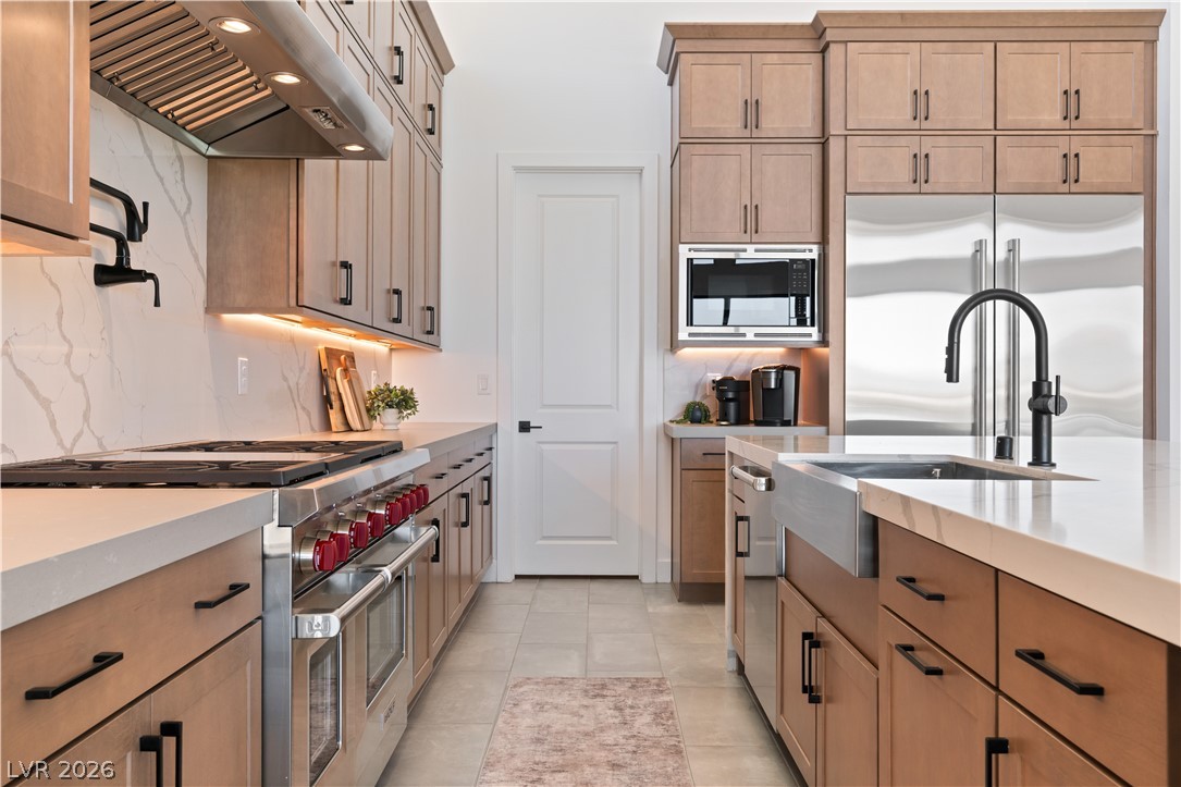 144 Tre Pietre Street