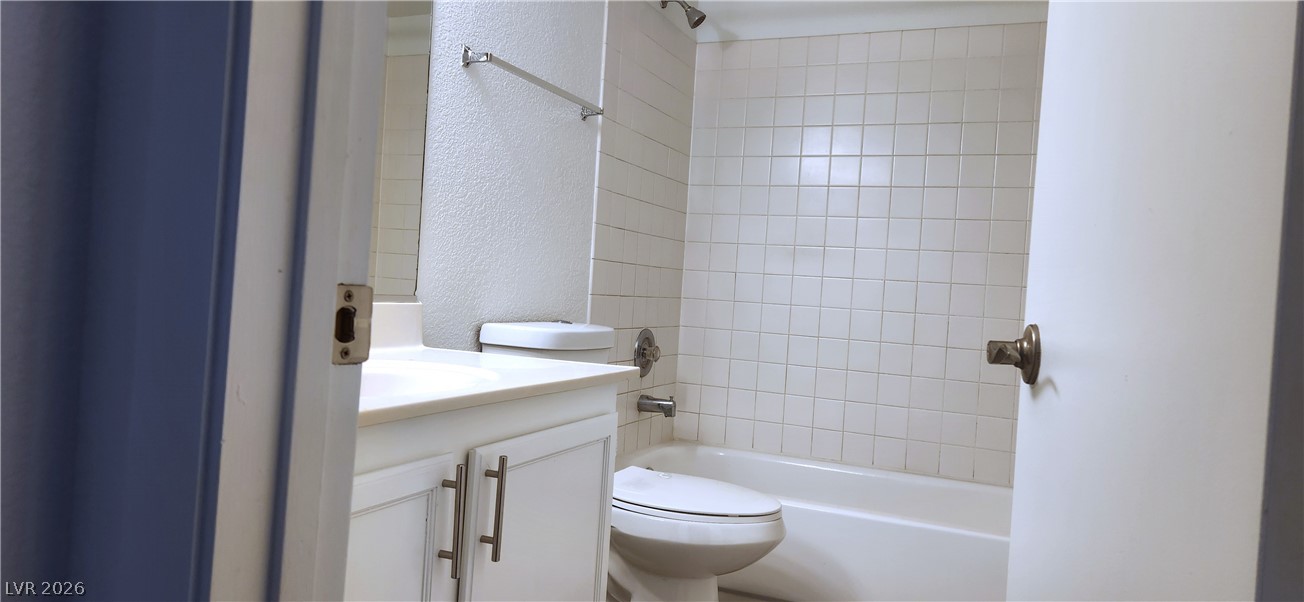 1409 Cinder Rock Drive 102