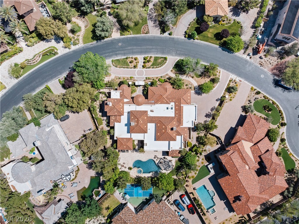 11 Olympia Hills Circle