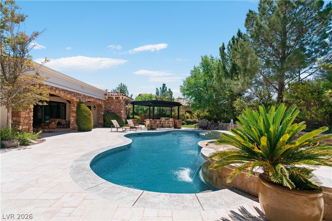 11 Olympia Hills Circle