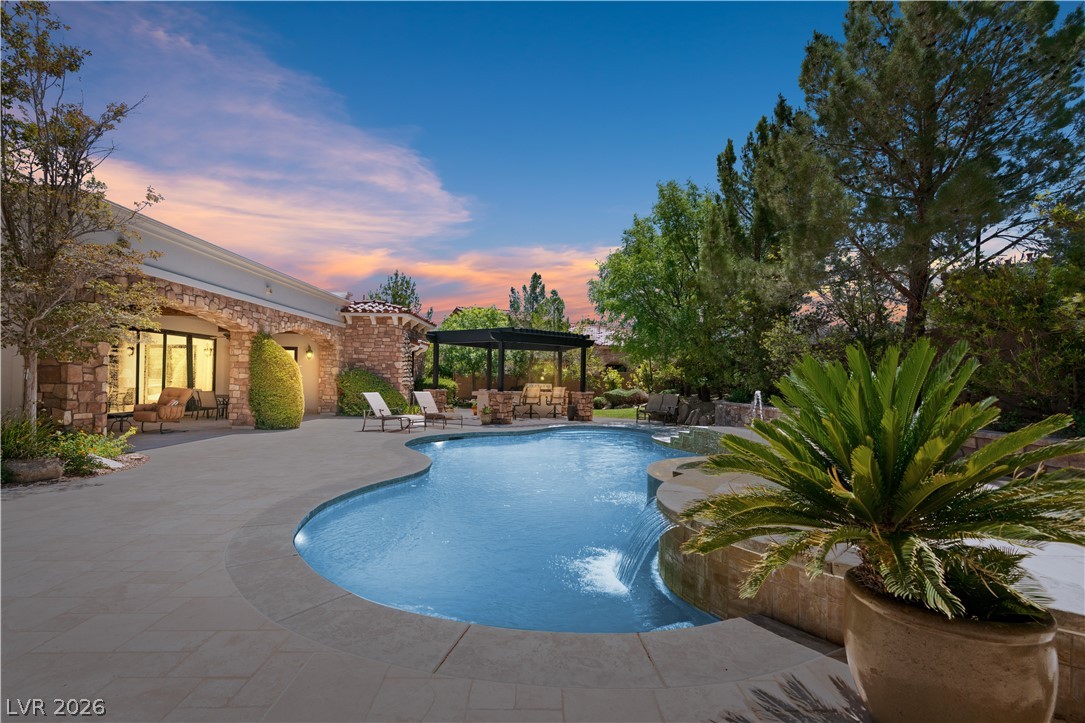 11 Olympia Hills Circle