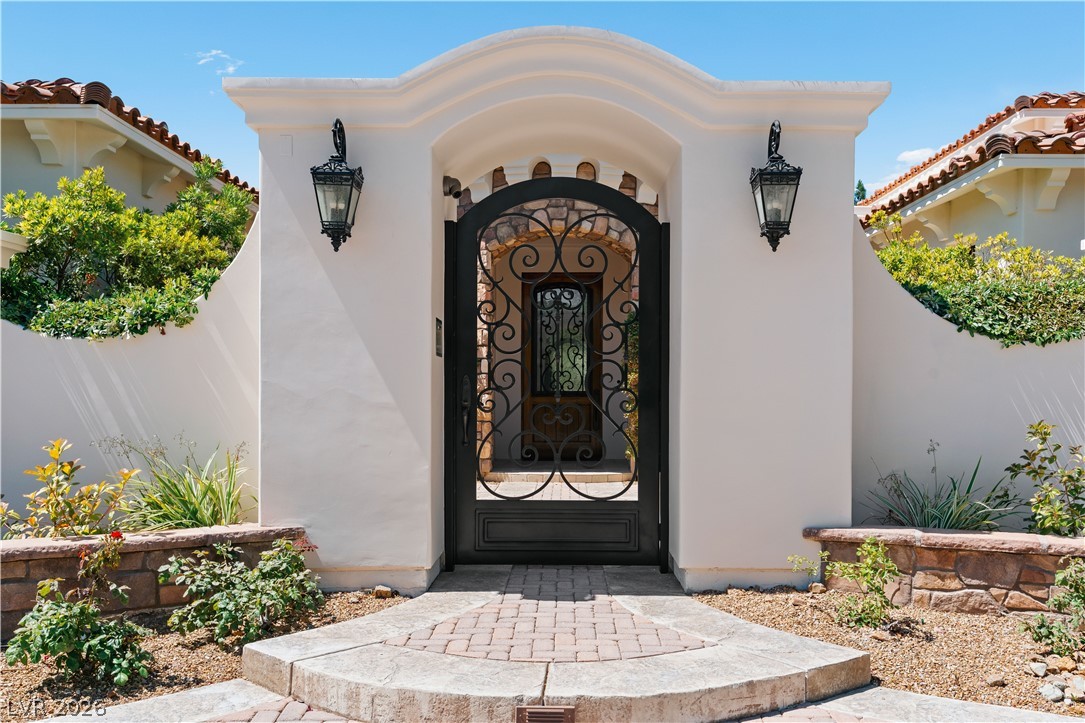 11 Olympia Hills Circle