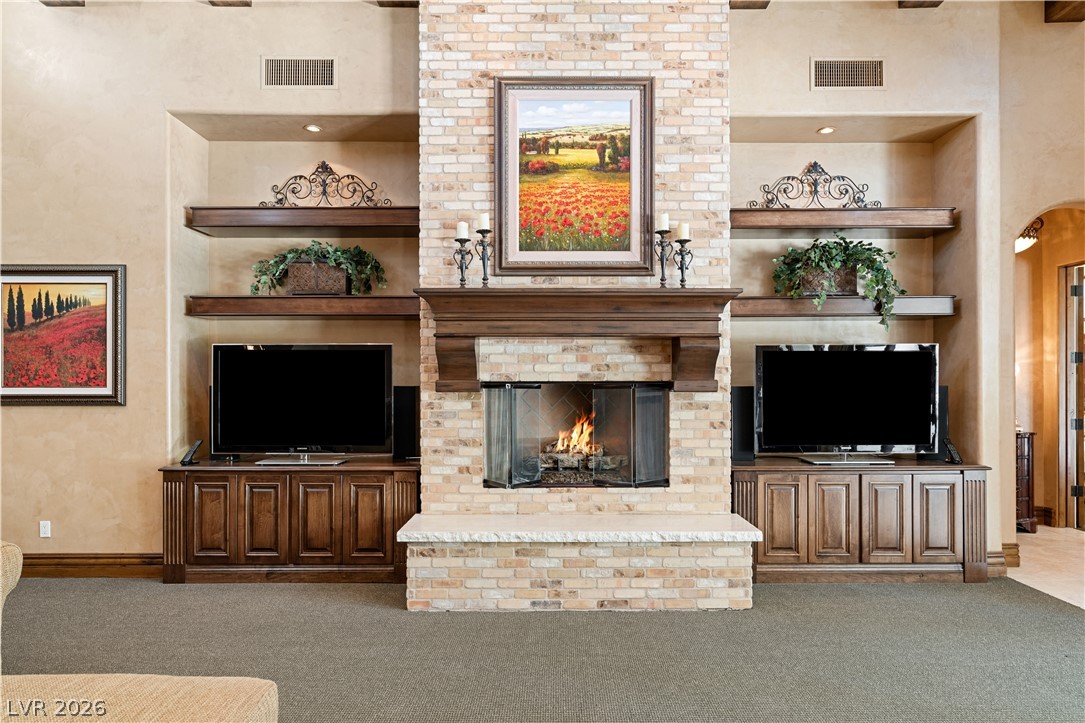 11 Olympia Hills Circle