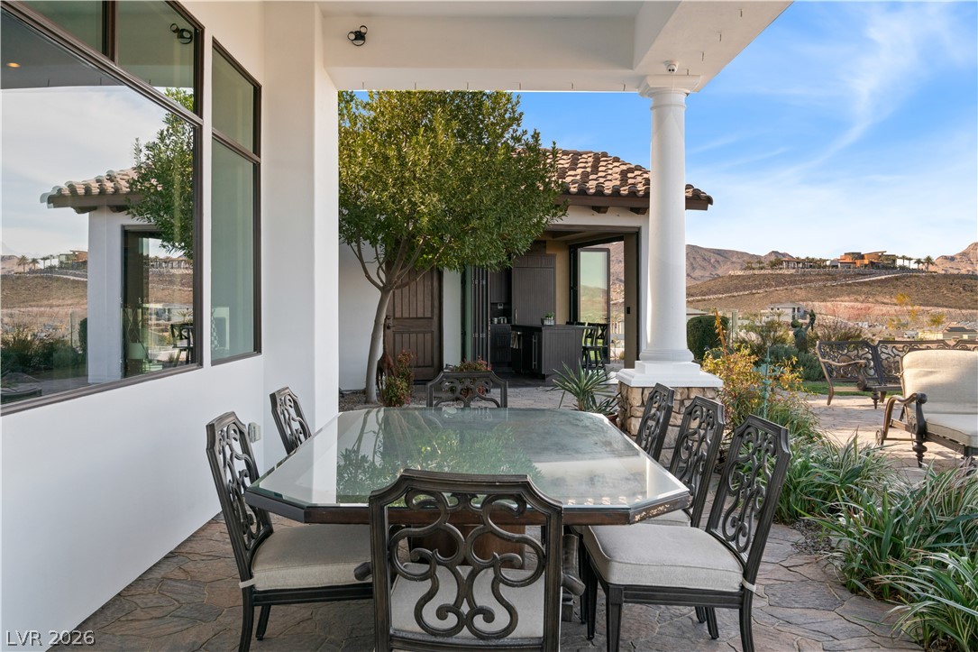 1123 Christian Road