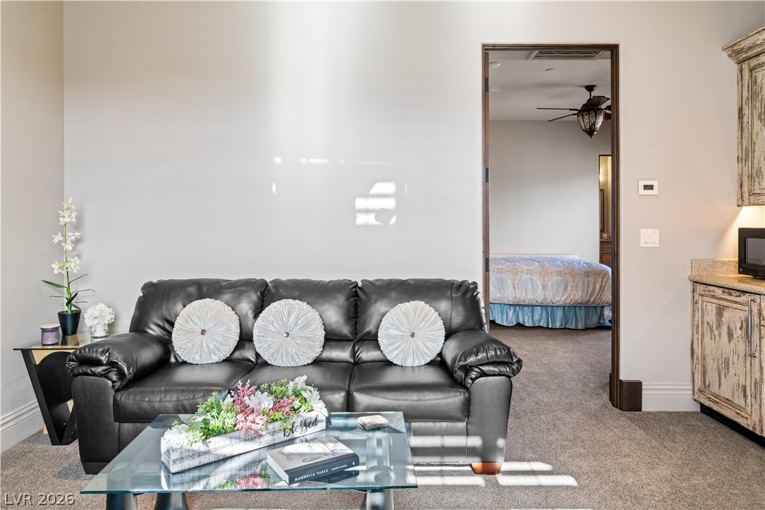 1123 Christian Road