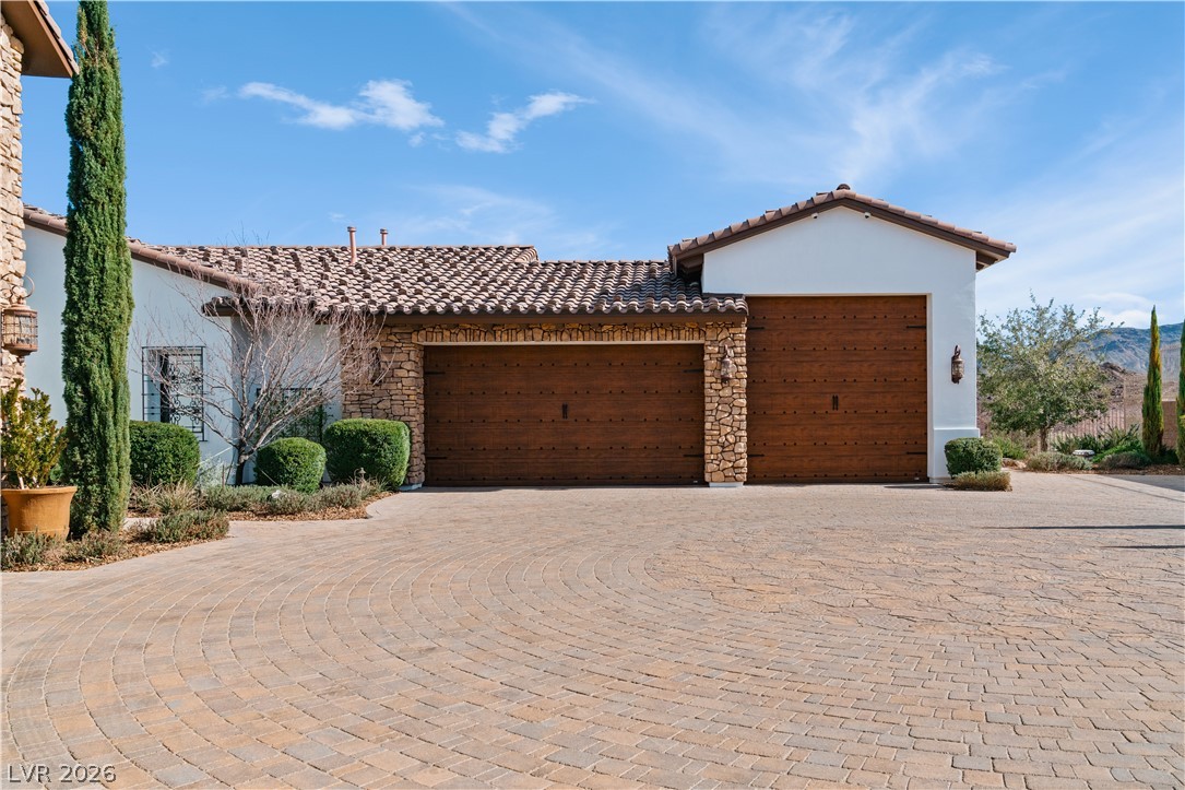 1123 Christian Road