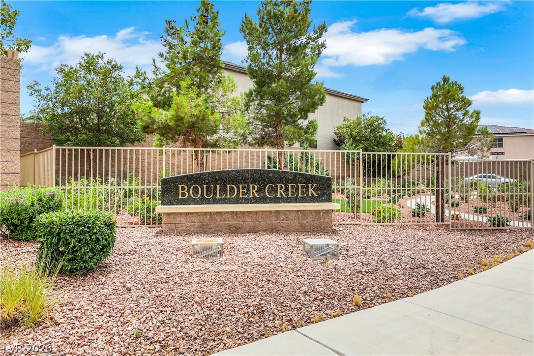 625 Bighorn Creek Street