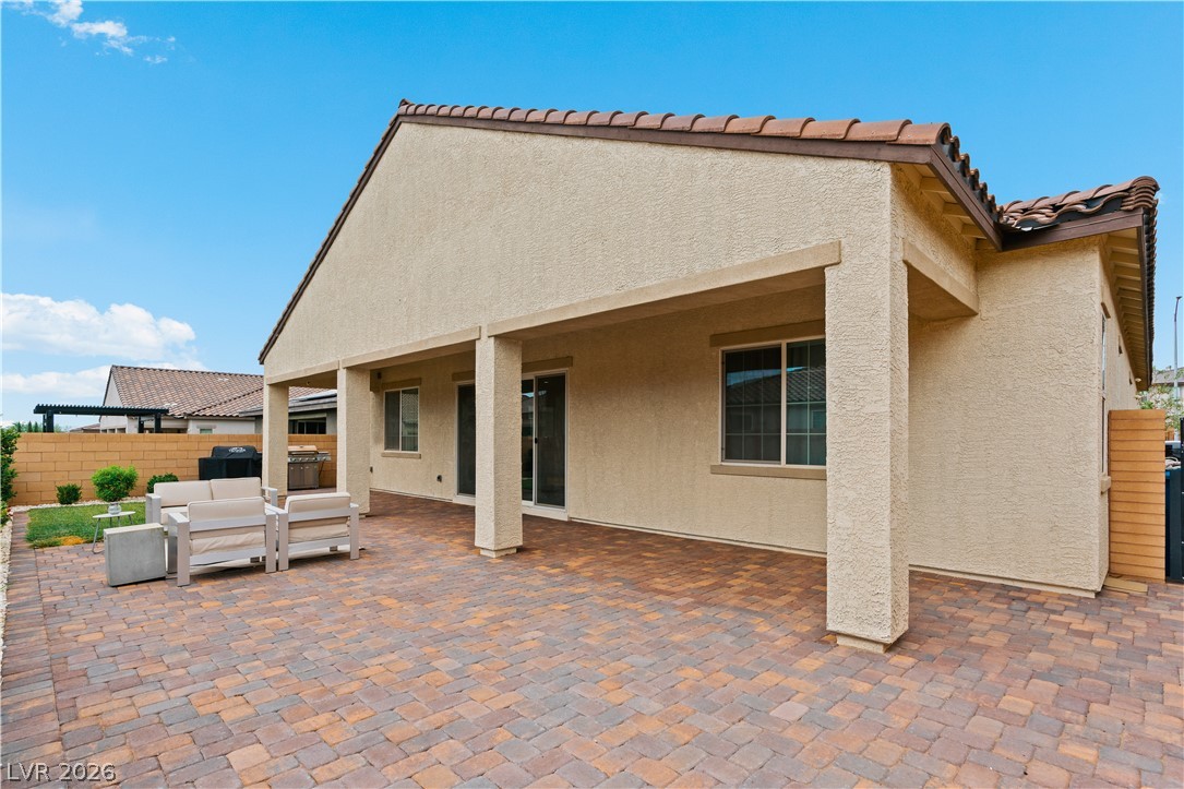 709 Monroe Hill