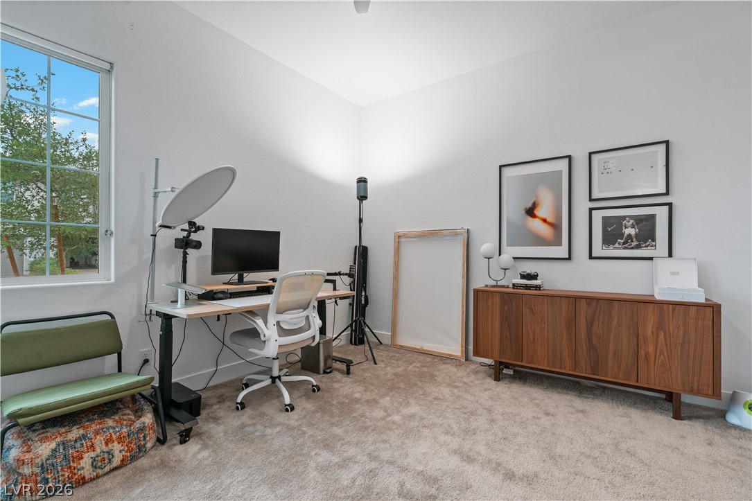 709 Monroe Hill