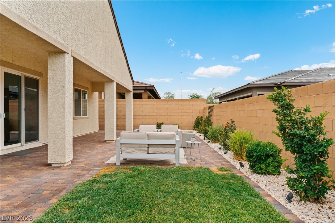 709 Monroe Hill