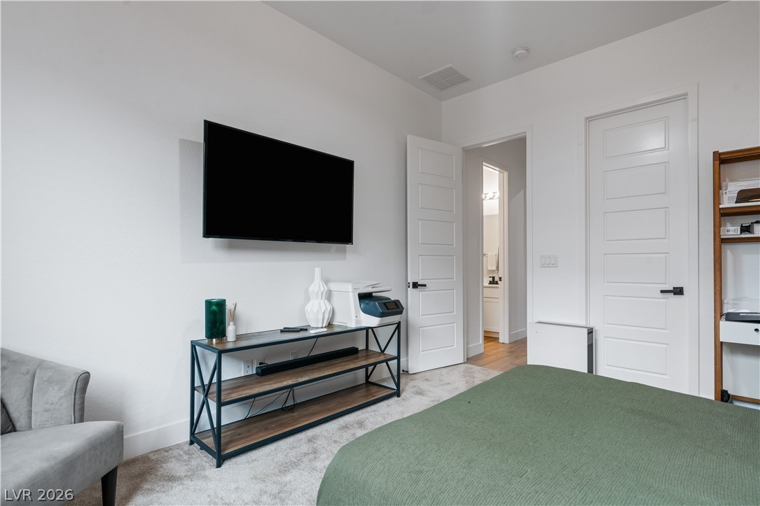 709 Monroe Hill
