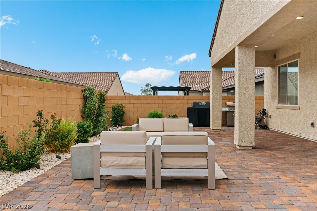 709 Monroe Hill