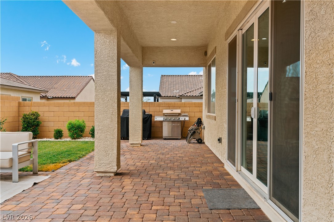 709 Monroe Hill